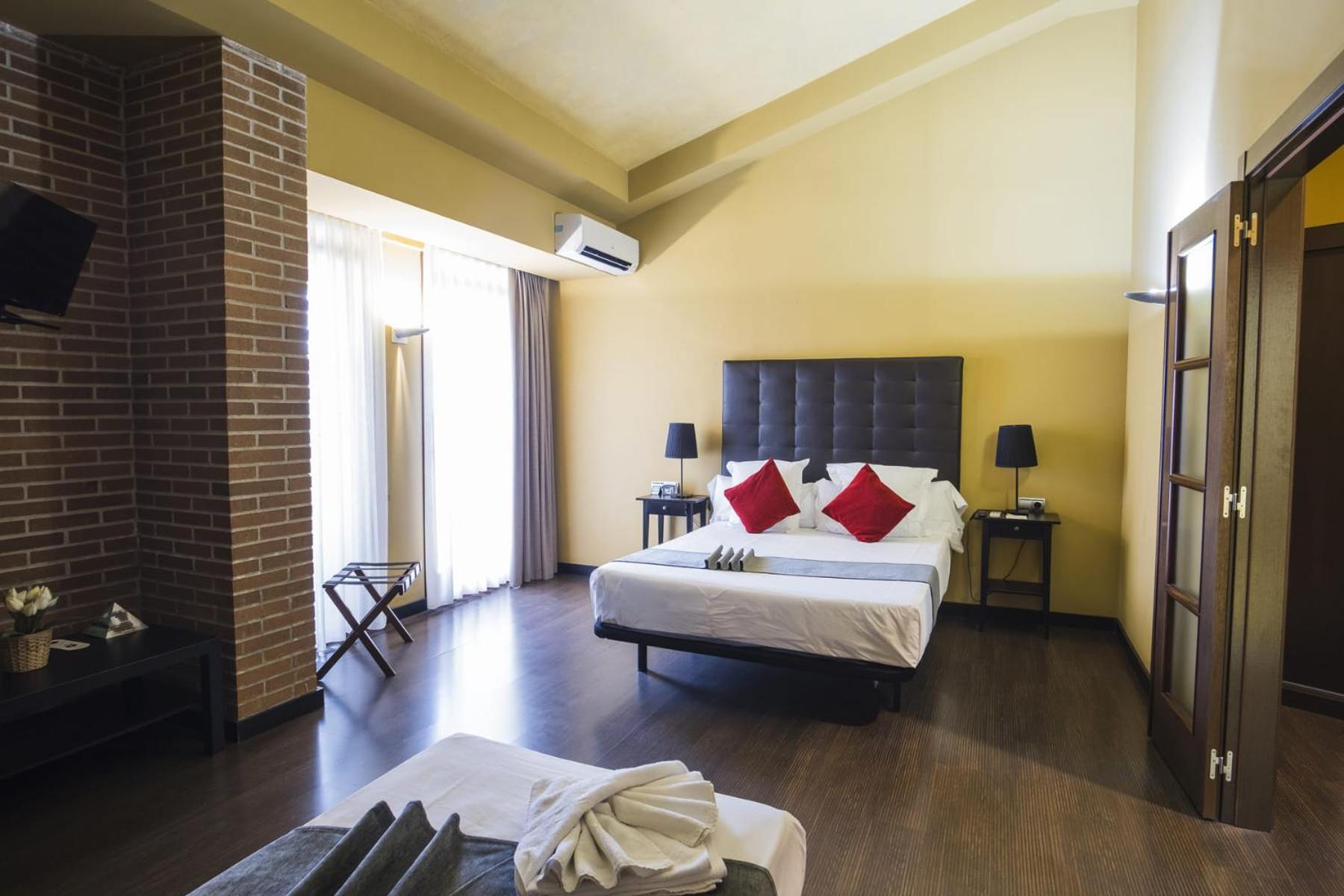 Hotel Alda Castillo De Olite Exterior photo